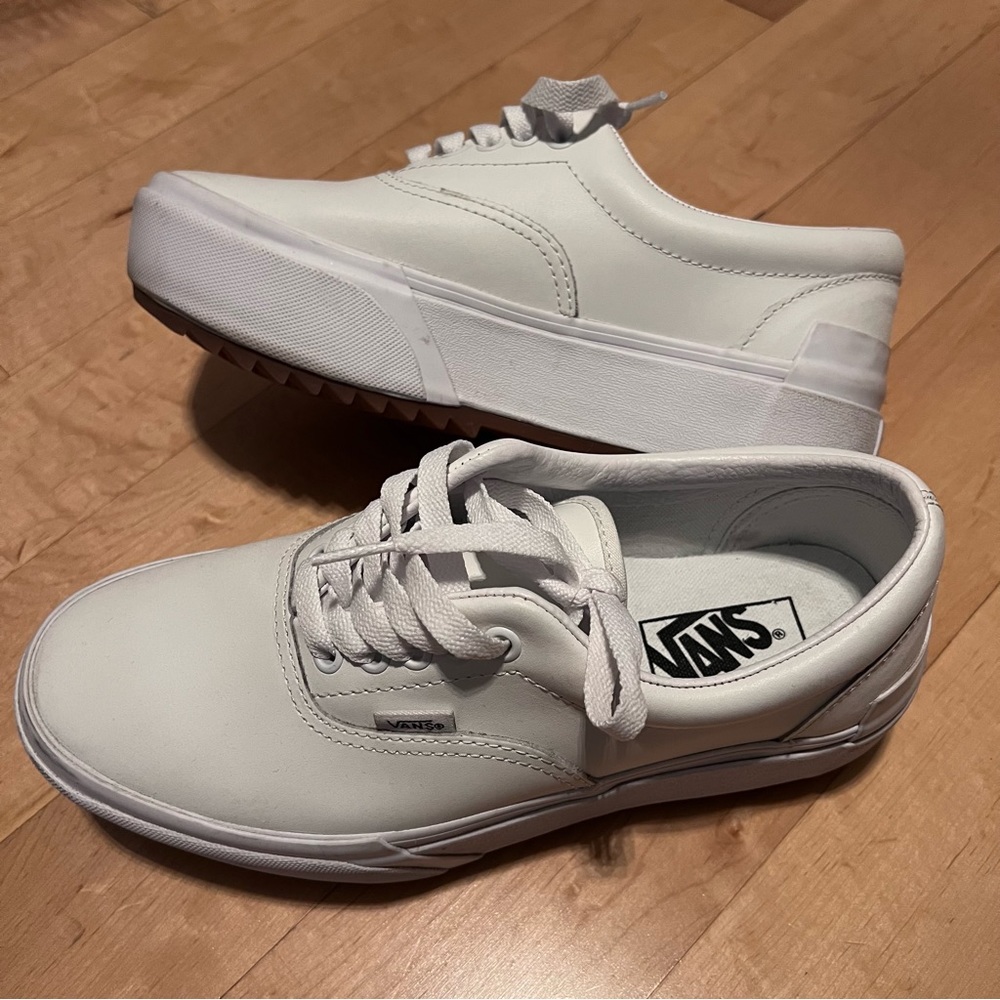 Vans White Leather Era Platform Sneakers Shoes - size 8.5